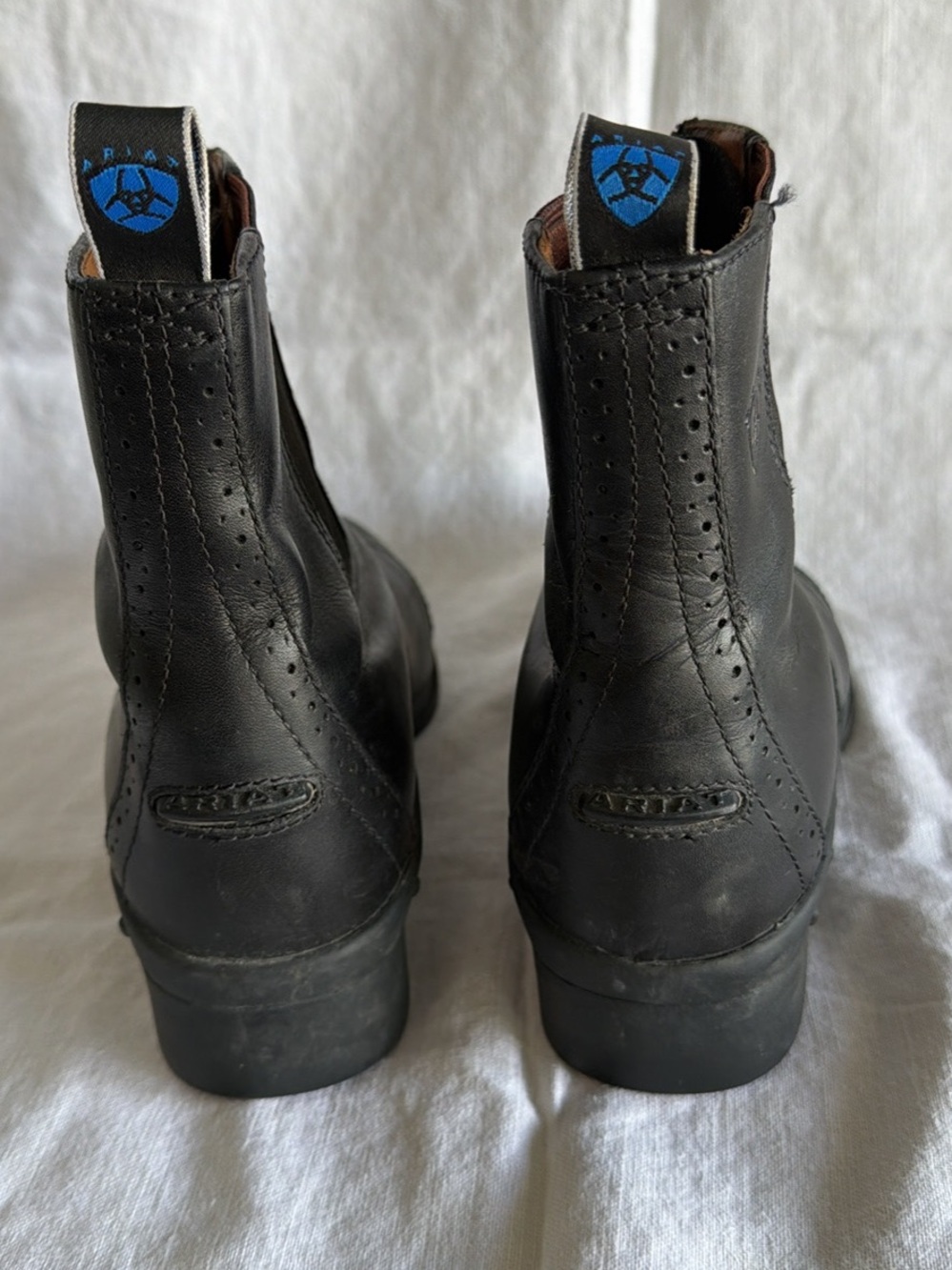 Ariat Black Leather Front-Zip paddock boots with metal zipper - Picture 4 of 8
